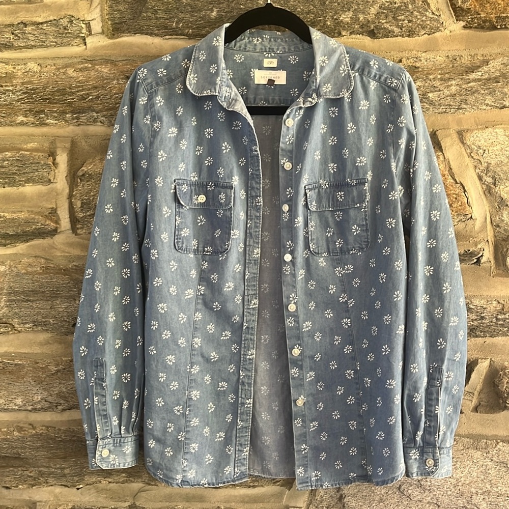 Loft The Softened Shirt Casual Button Down